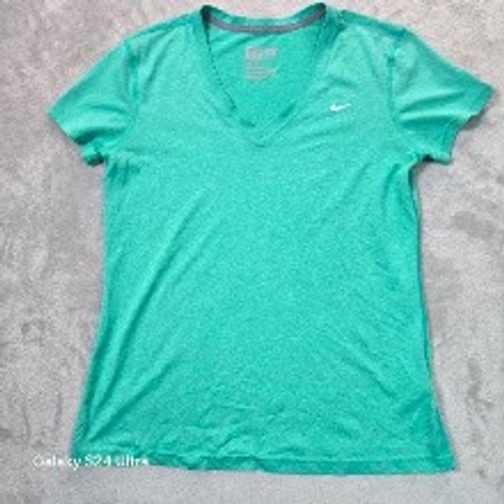 Nike Womens Dri-FIT V-Neck Short Sleeve T-Shirt Green Heathered Regular Fit M
